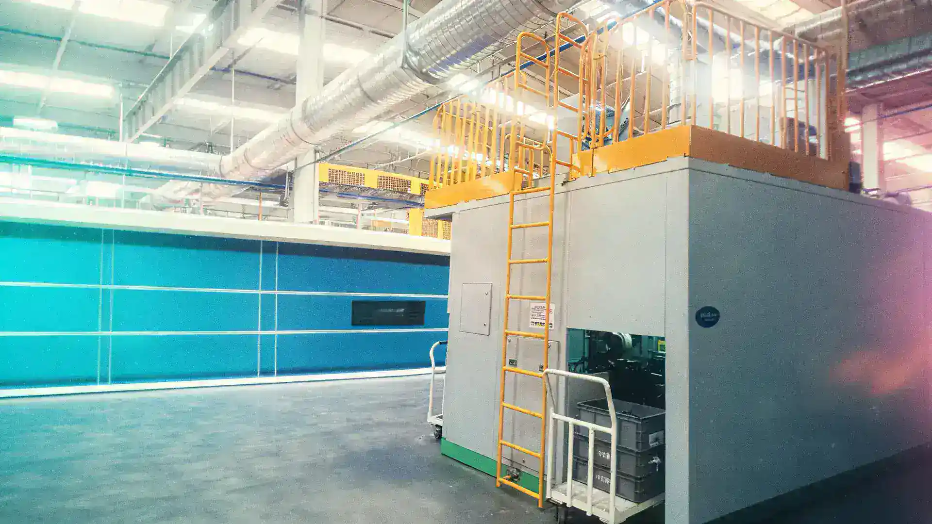 Dengtai fixed ladder selection guide — hot-dip galvanized caged steel ladder — factory installation