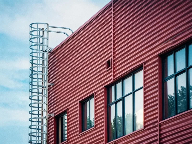 Dengtai fixed ladder well enclosure built with ladder — factory installation